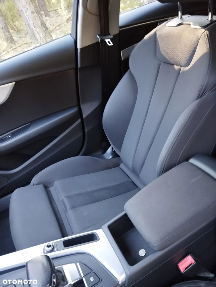 Audi A4 Avant 2.0 TFSI ultra S tronic design - 15