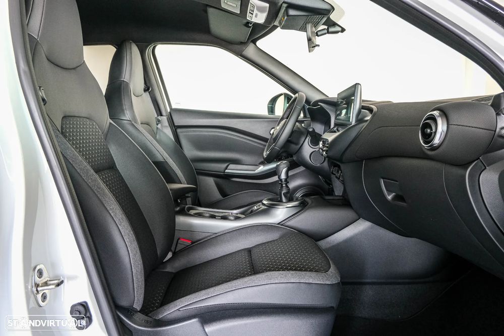Nissan Juke 1.0 DIG-T N-Connecta NAV. - 38