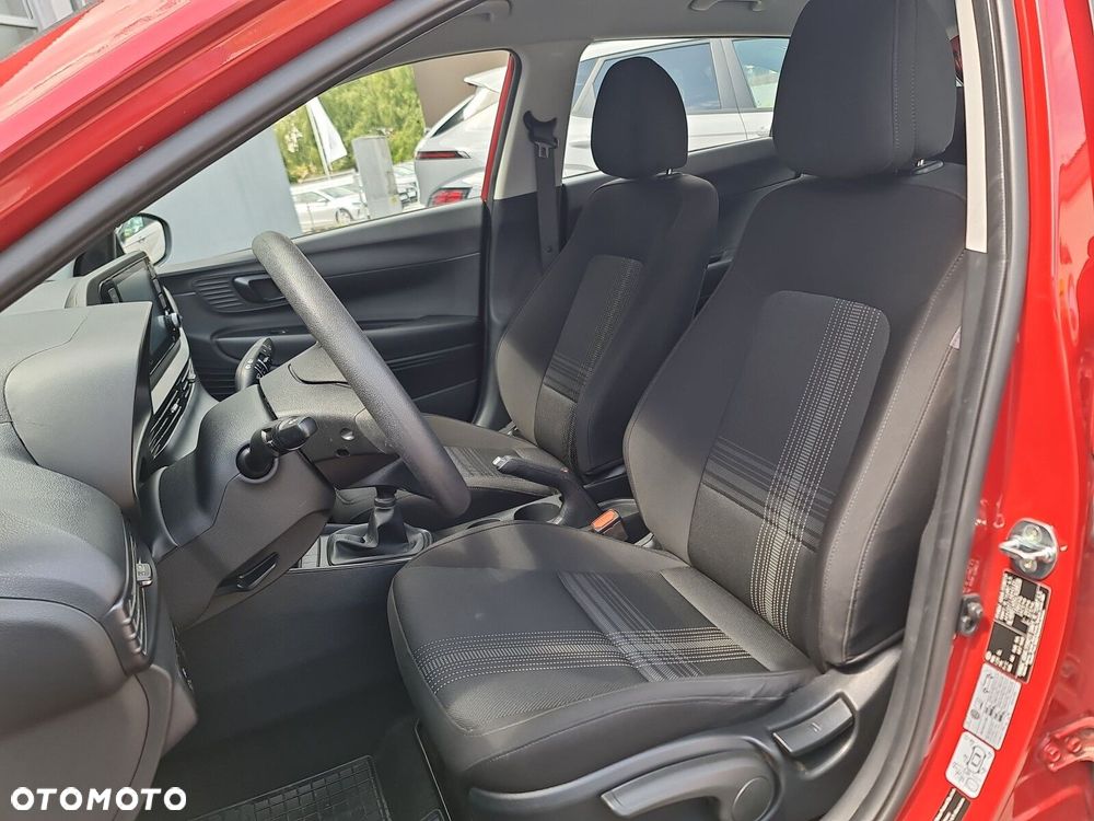 Hyundai i20 1.2 Pure - 12