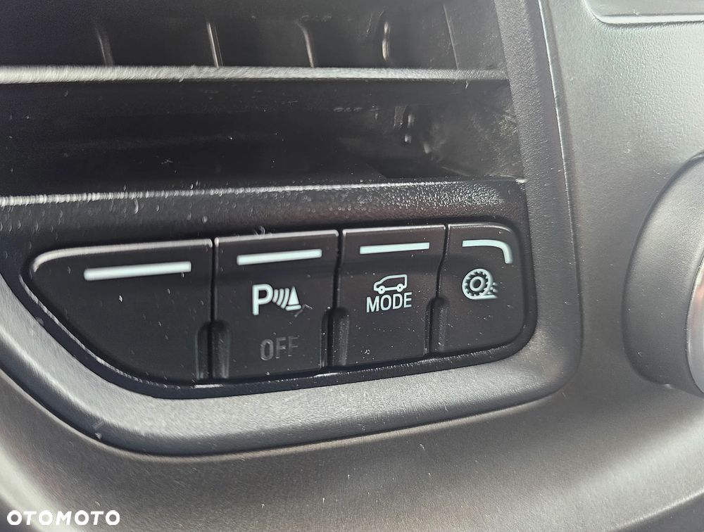 Ford TRANSIT CUSTOM - 13