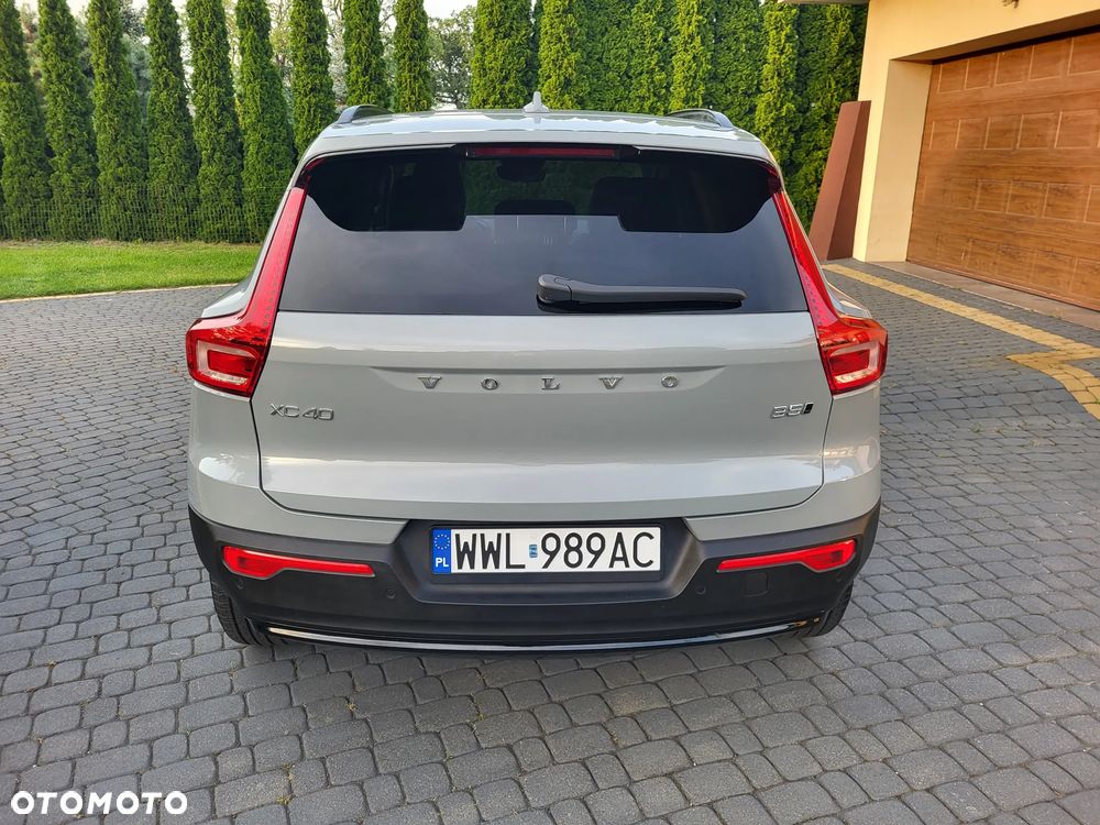 Volvo XC 40 B5 AWD Ultimate Dark - 12