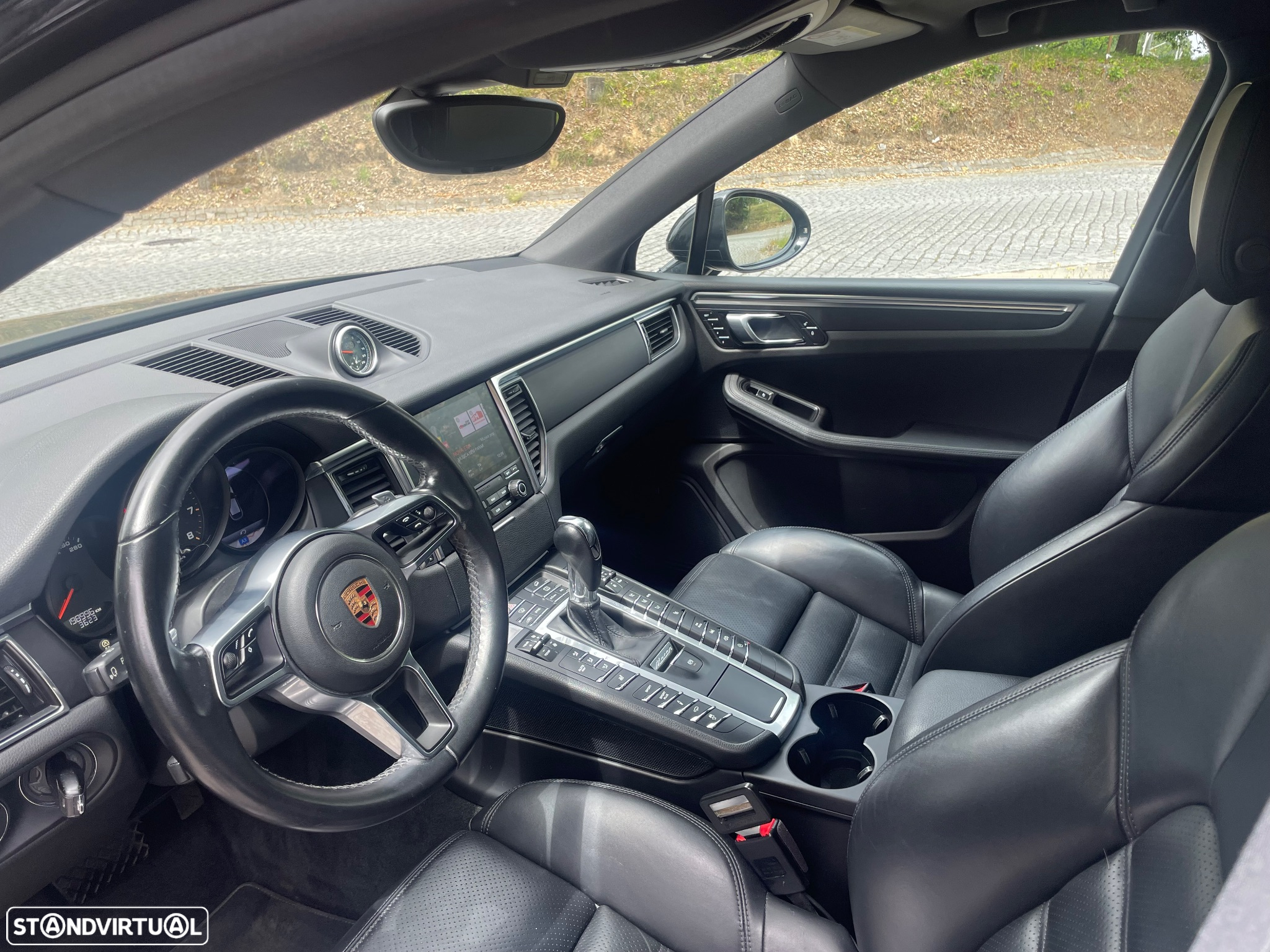 Porsche Macan Standard - 46