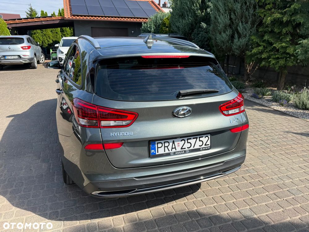 Hyundai i30 1.5 T-GDI 48V-Hybrid Advantage - 11