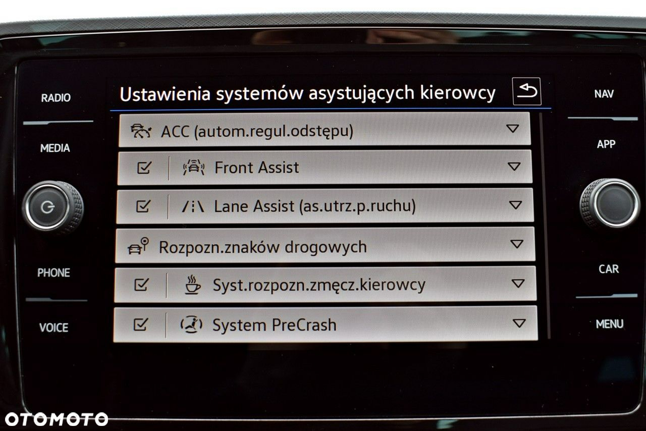 Volkswagen Passat 2.0 TDI EVO Business DSG - 22