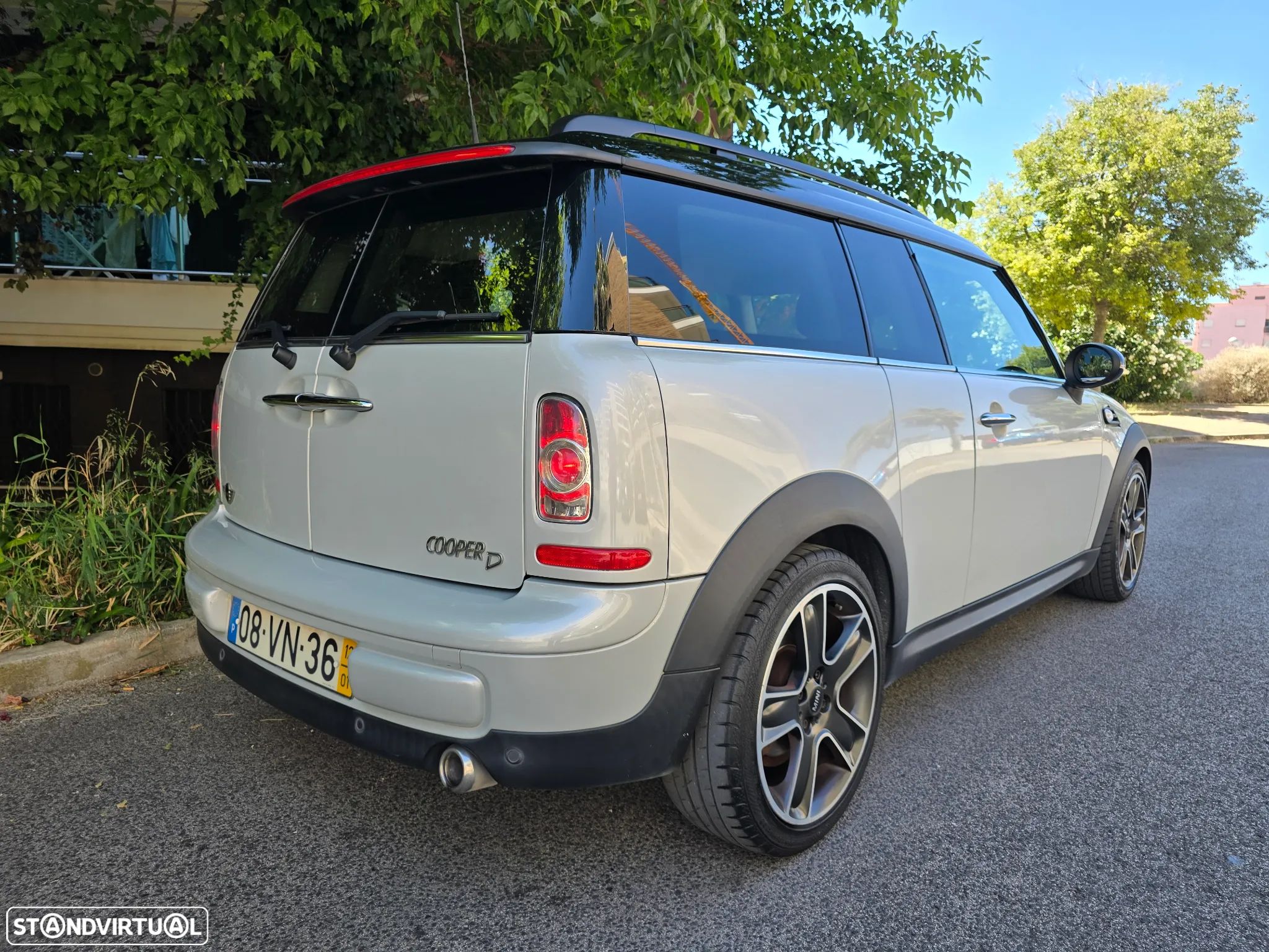 MINI Clubman Cooper D - 1