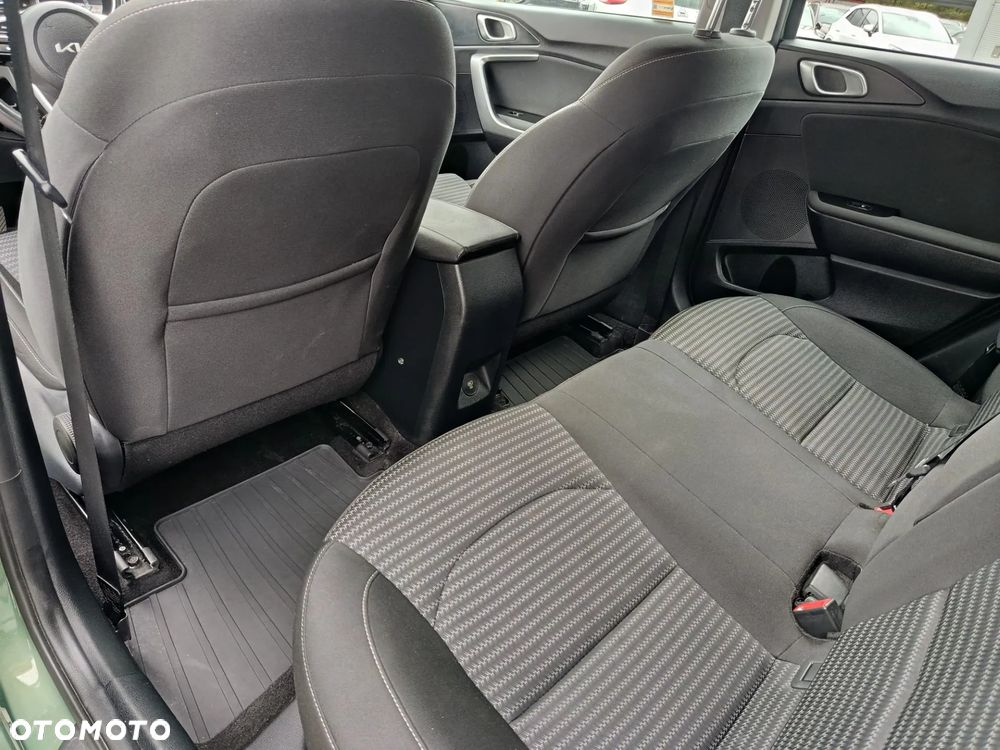 Kia Ceed 1.5 T-GDI M - 11