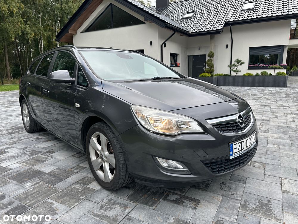 Opel Astra 1.4 Turbo Exklusiv - 35