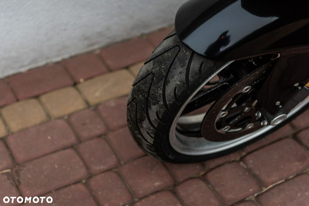 Suzuki GSX-R - 7