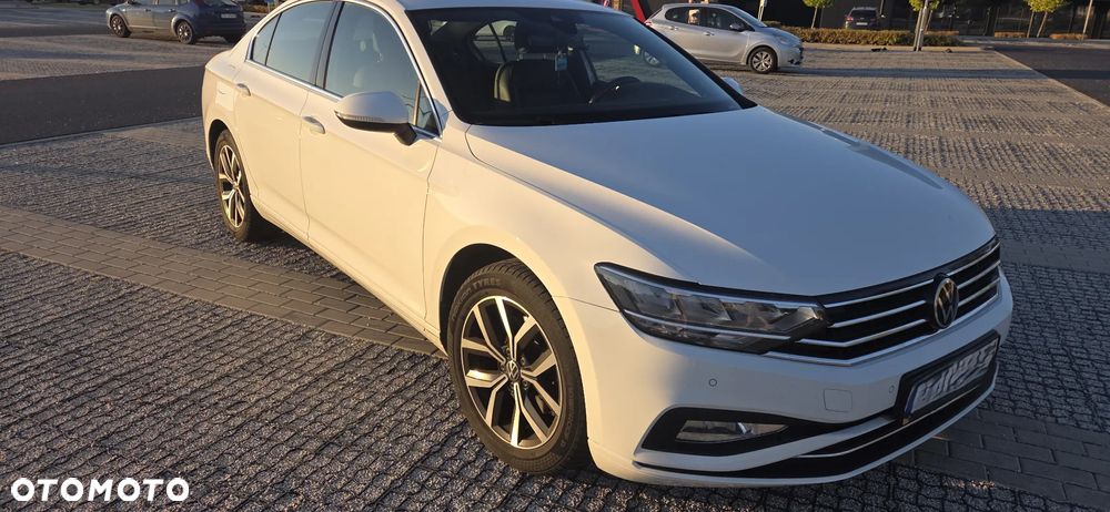 Volkswagen Passat 2.0 TDI EVO Business DSG - 1