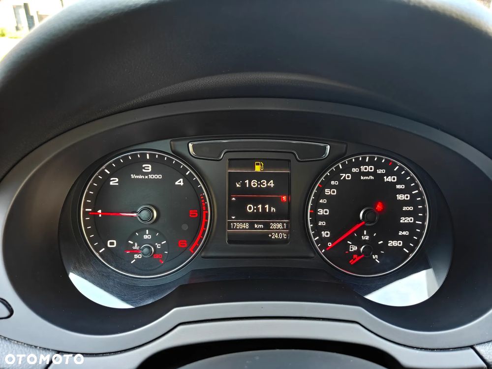 Audi Q3 2.0 TDI Design - 29
