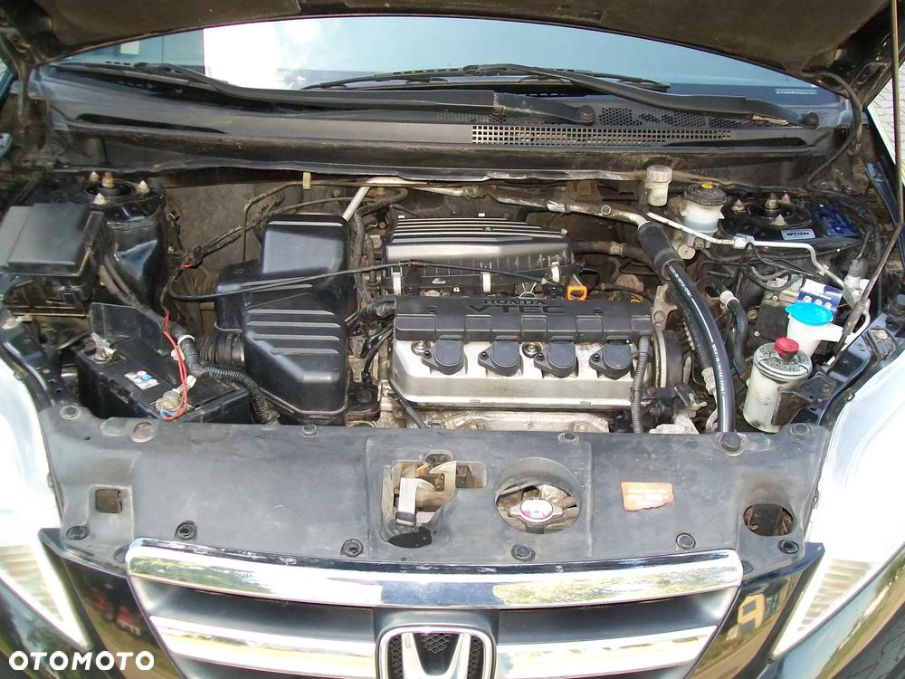 Honda FR-V - 8