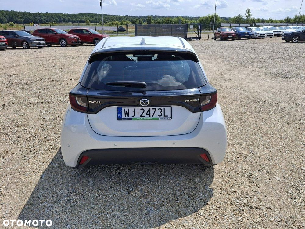 Mazda 2 Hybrid - 6