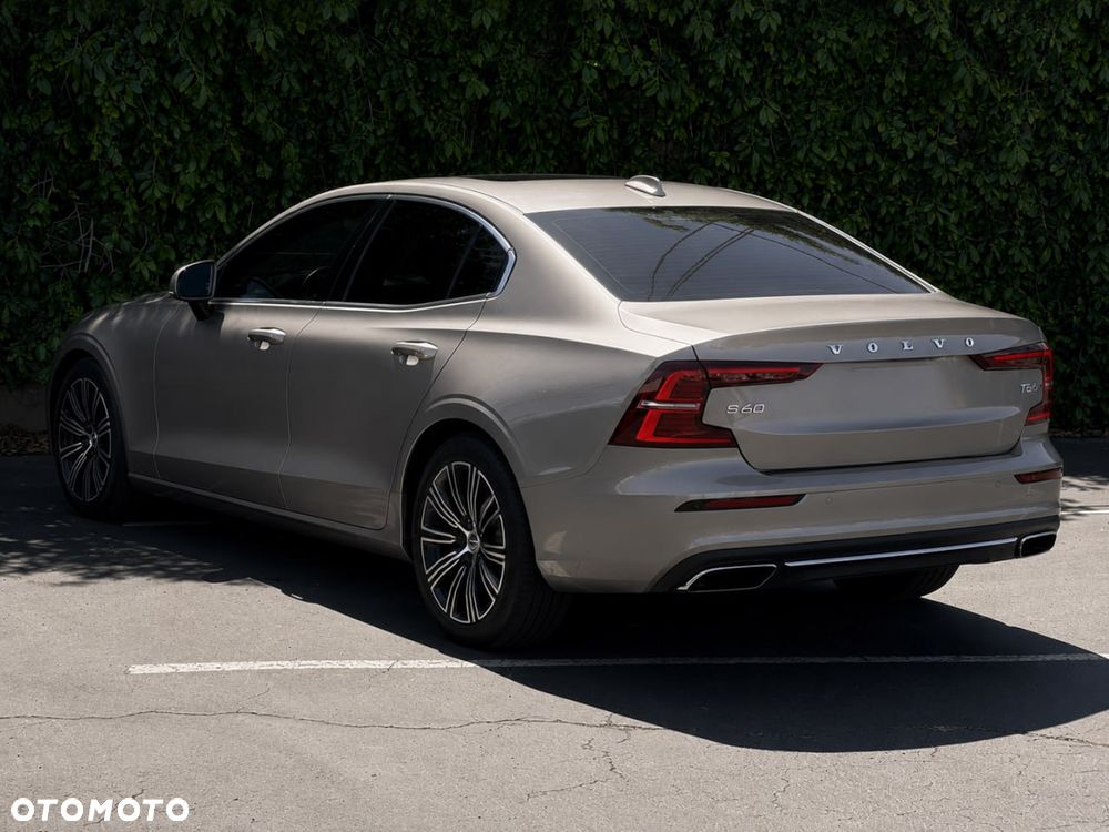 Volvo S60 T6 AWD Geartronic RDesign - 4