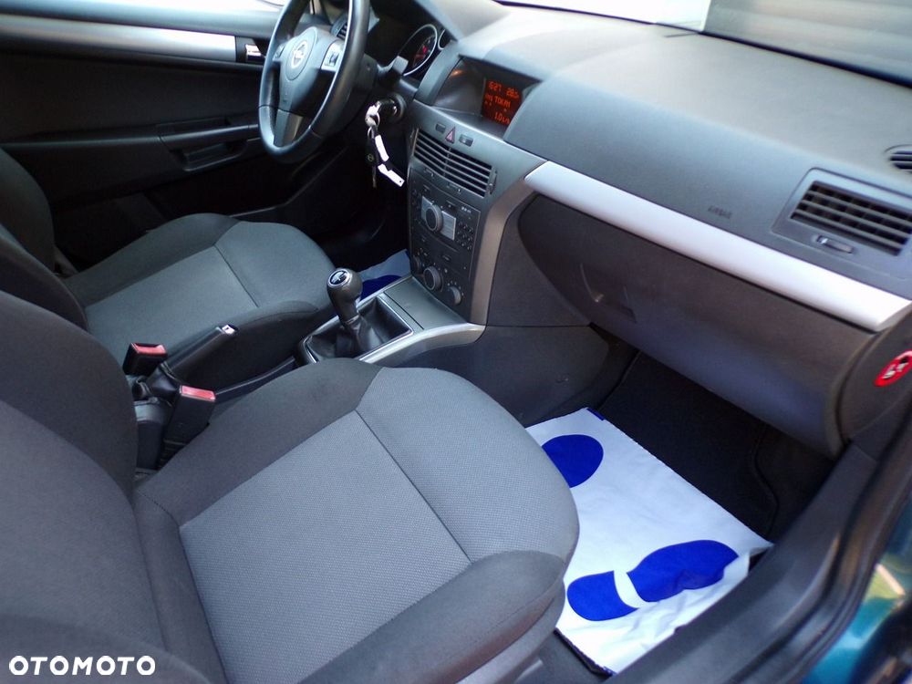 Opel Astra - 21