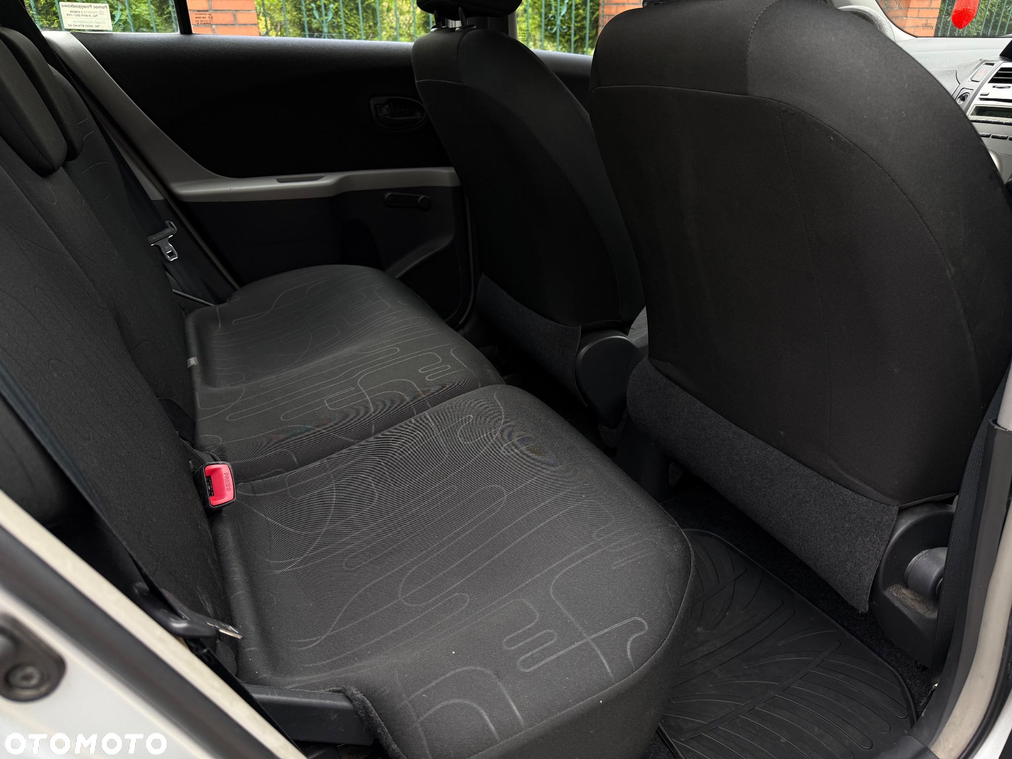 Toyota Yaris 1.33 Luna - 16