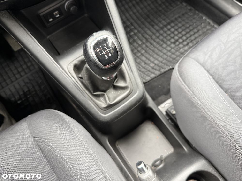 Hyundai ix20 1.4 blue YES Silver - 27