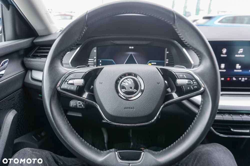 Skoda Octavia 2.0 TDI Style DSG - 24