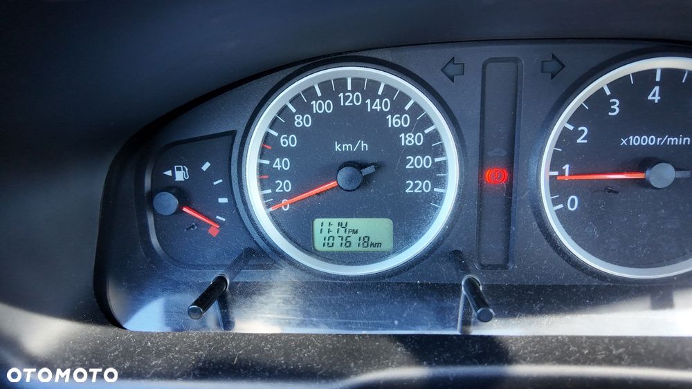 Nissan Almera 1.5 visia - 5