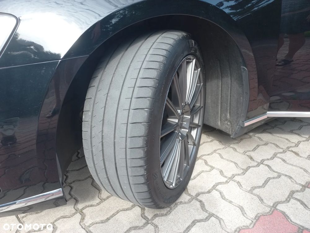 Audi A8 - 17