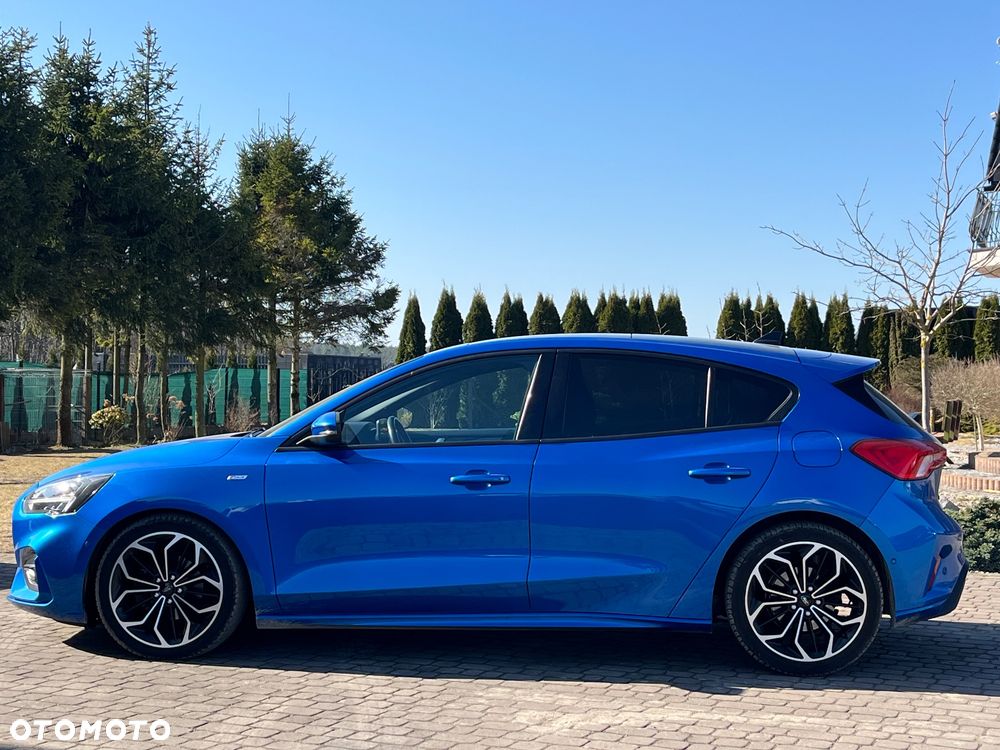 Ford Focus - 1