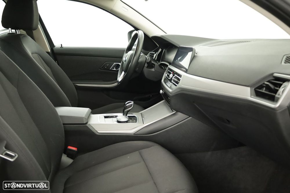BMW 330 e Corporate Edition Auto - 22