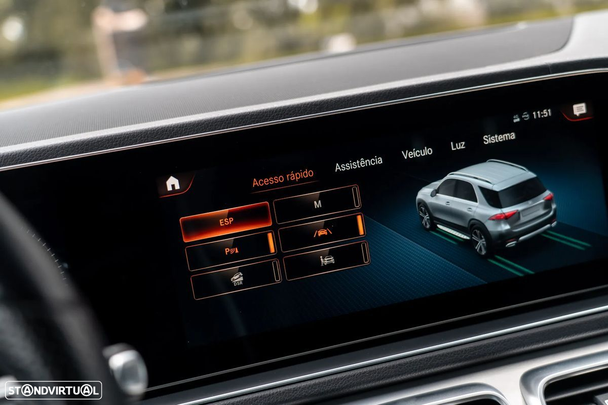 Mercedes-Benz GLE 300 d 4Matic - 27