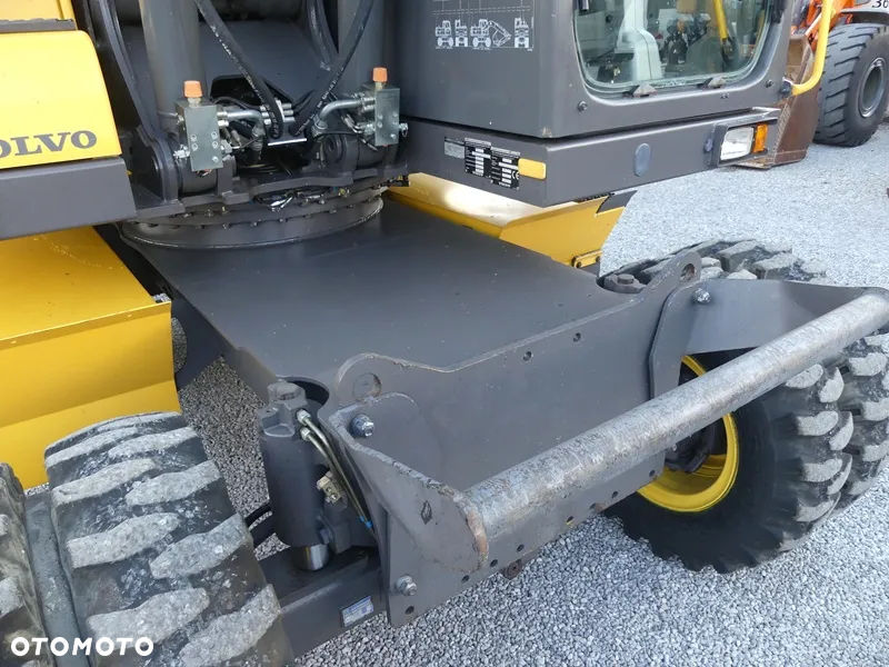 Volvo EW160C Z Niemiec / Tylko 9800mtg / - 33