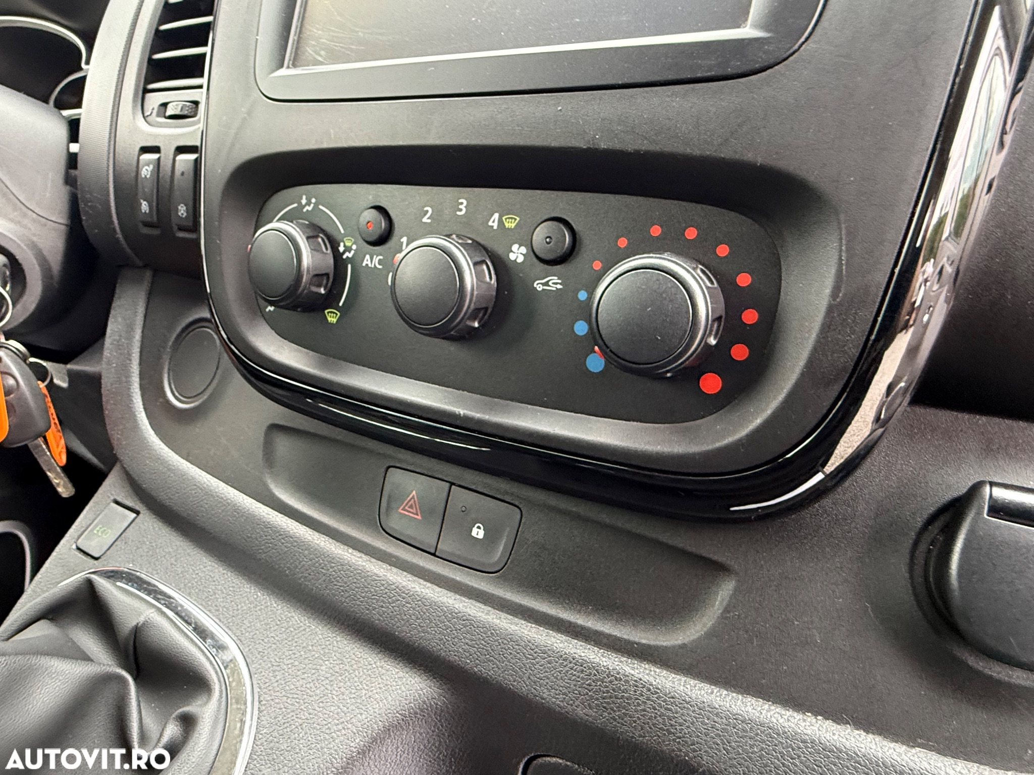 Opel Vivaro 1.6 D (CDTI) L2H1 S&S - 21