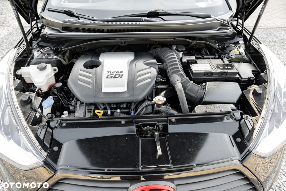 Hyundai Veloster 1.6 Turbo Premium - 36