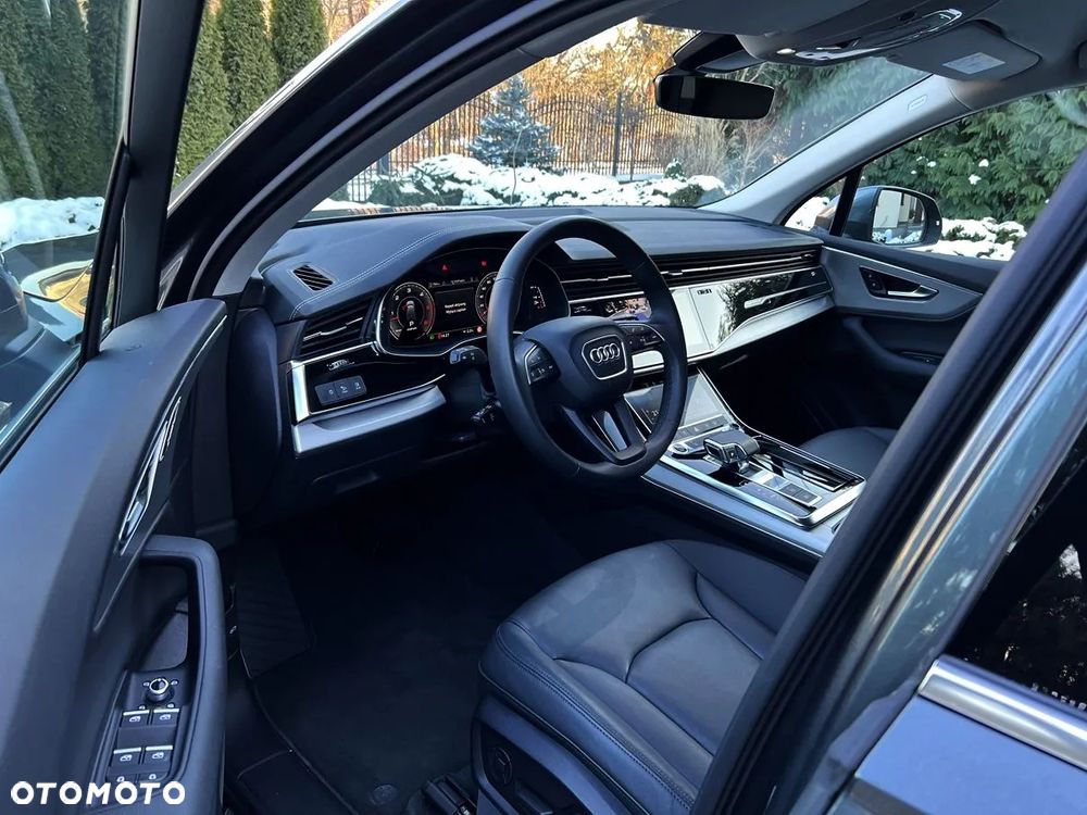 Audi Q7 - 19