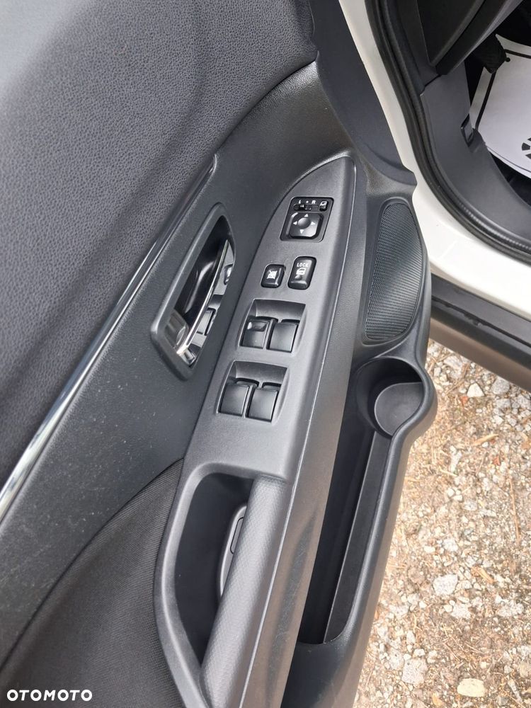Mitsubishi ASX 1.6 Intense Plus Blue Edition - 6