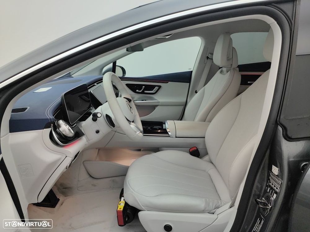 Mercedes-Benz EQE - 9