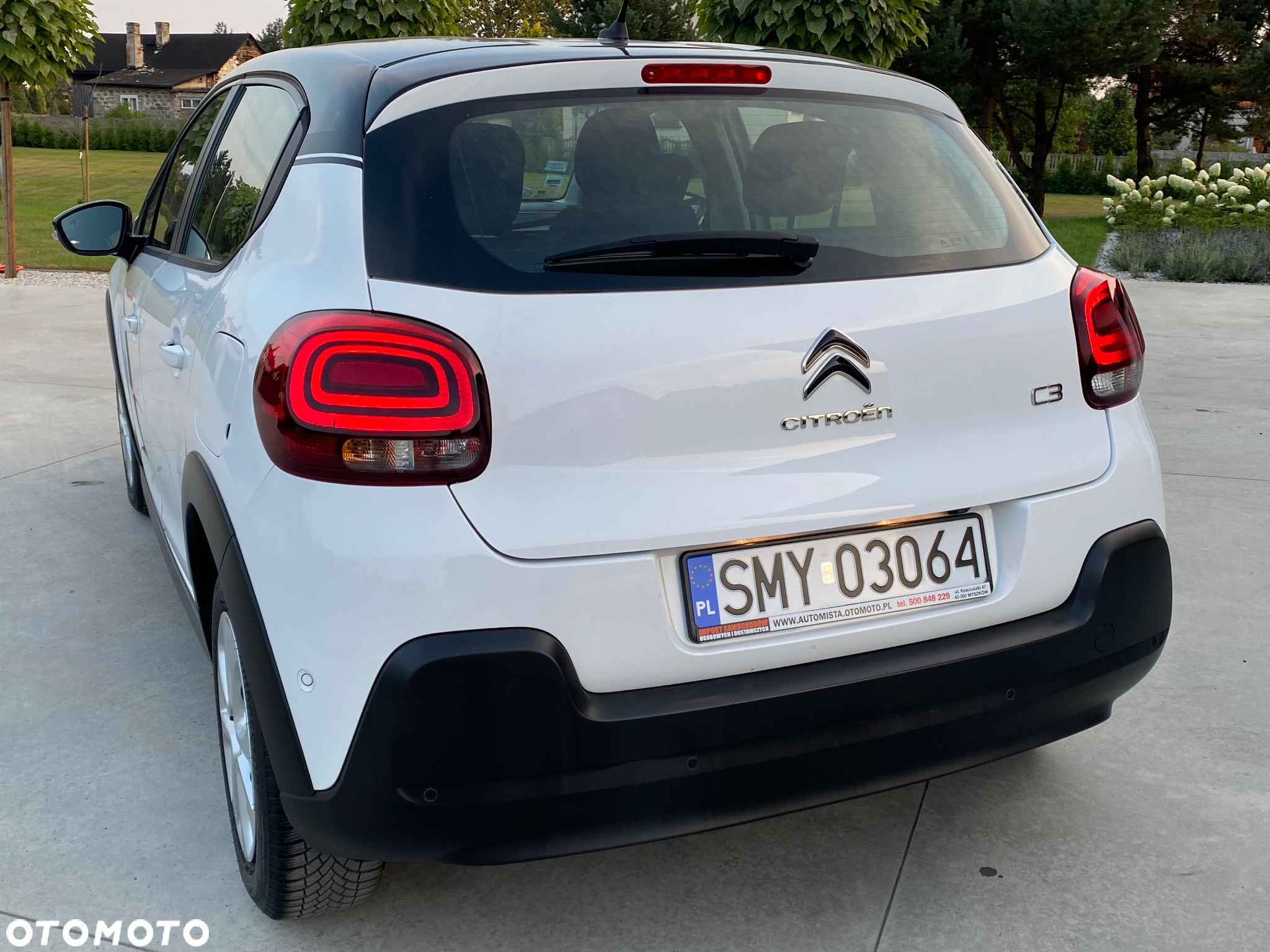 Citroën C3 1.2 PureTech GPF Shine - 33