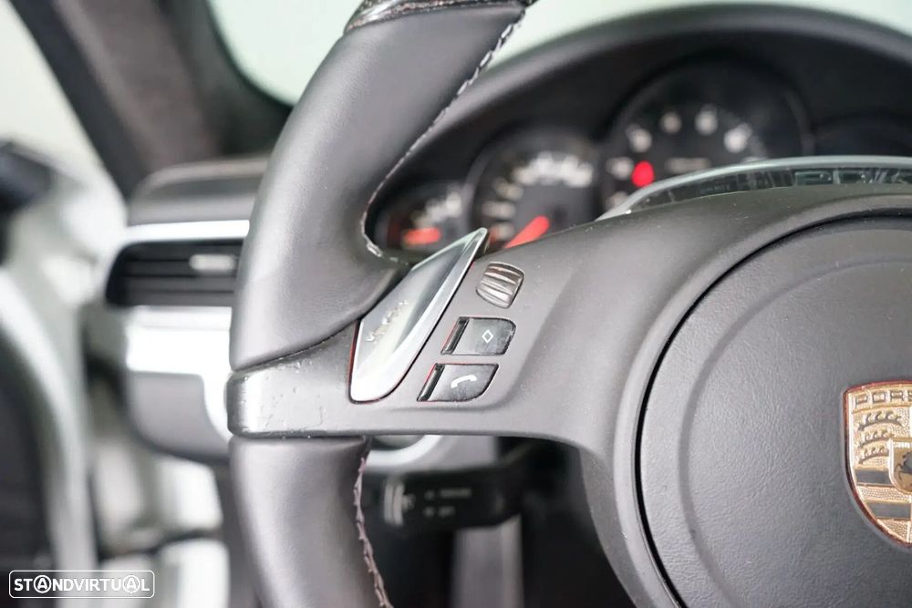 Porsche 911 (991) - 22