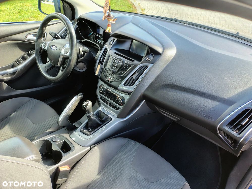 Ford Focus 1.6 Titanium - 13
