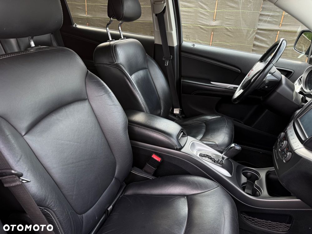 Fiat Freemont 2.0 Multijet 16V DPF Automatik Allrad Black Code - 11