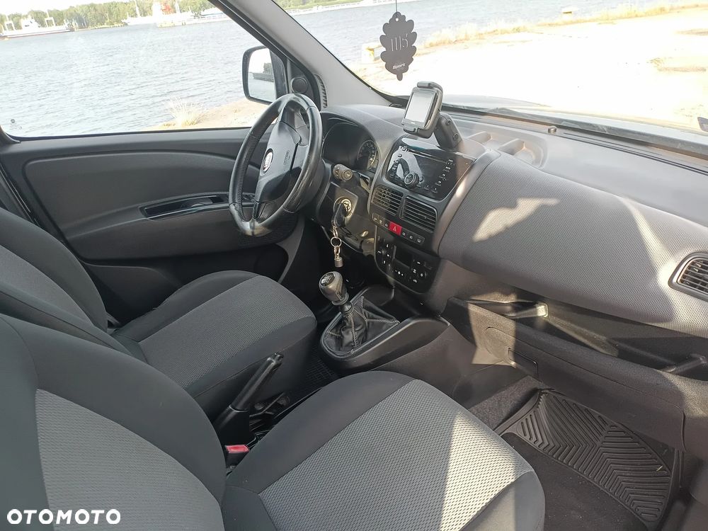 Fiat Doblo 2.0 Multijet 16V Emotion - 5