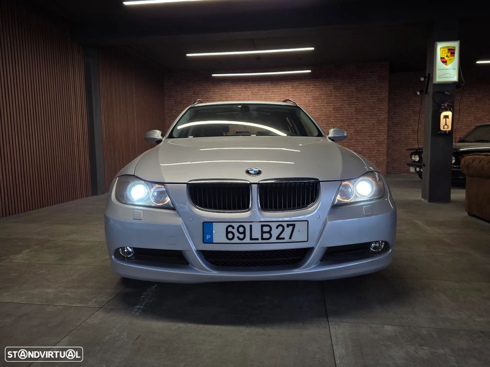 BMW 320 d Navigation - 13
