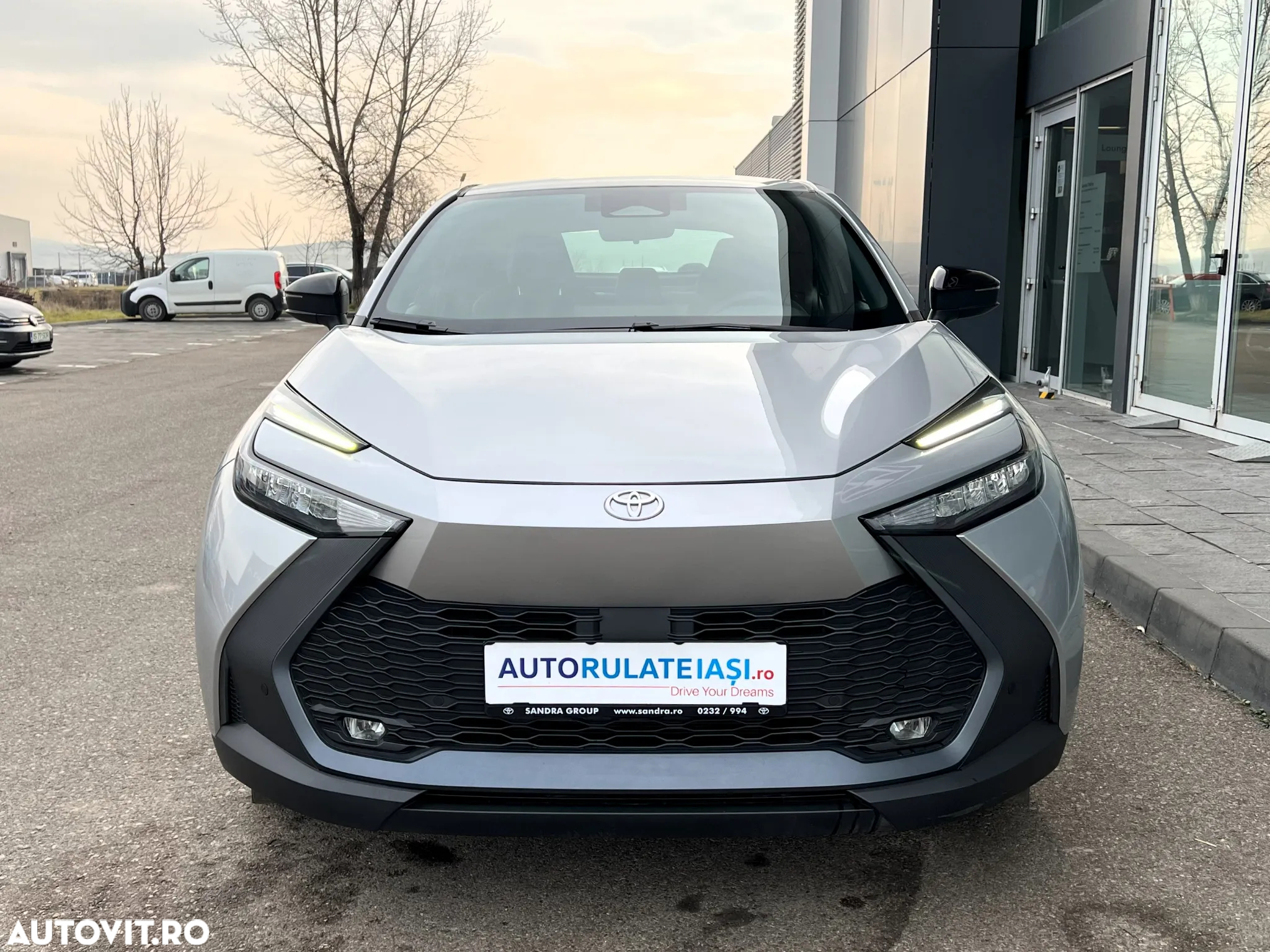 Toyota C-HR - 13