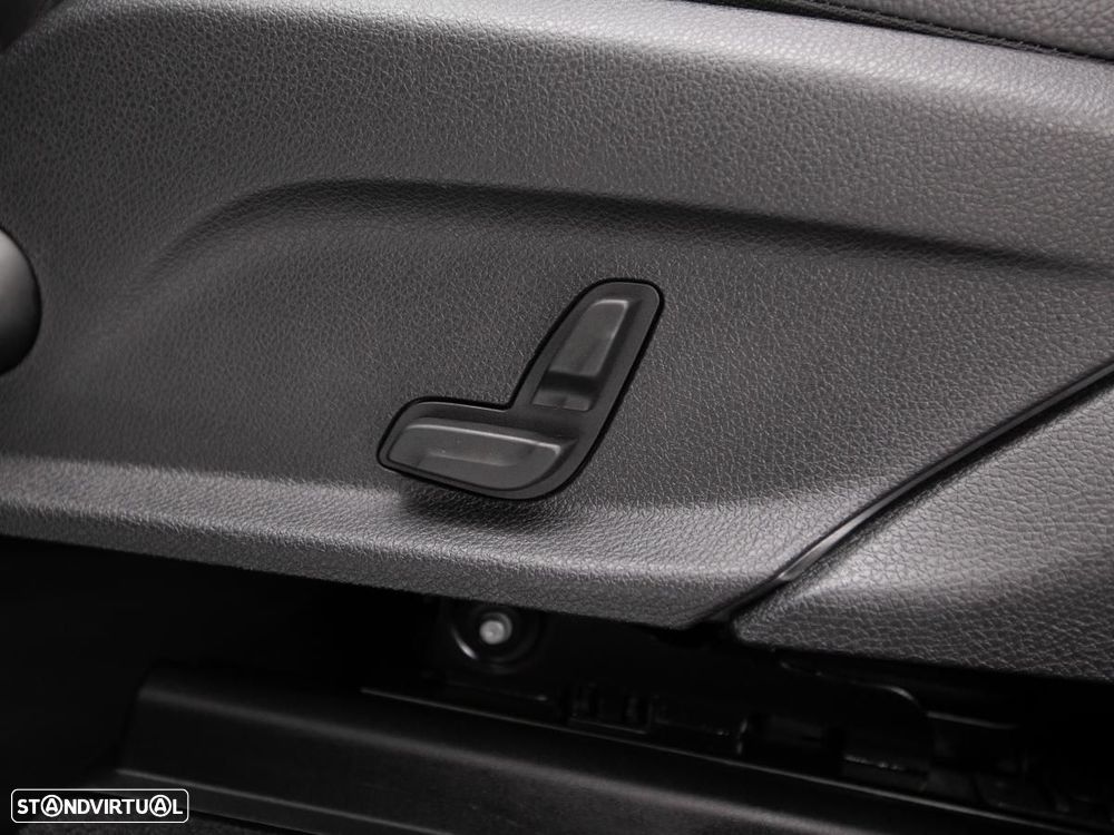 Mercedes-Benz GLC 300 de 4Matic - 21