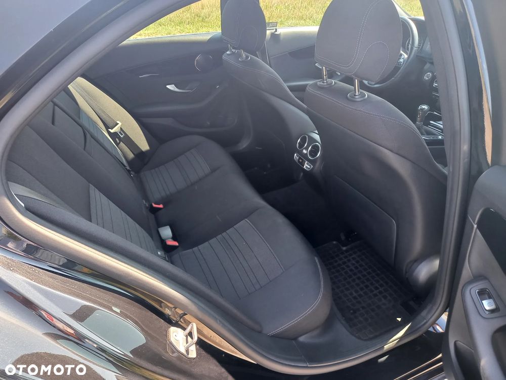 Mercedes-Benz Klasa C - 25