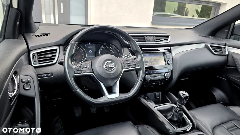 Nissan Qashqai 1.2 DIG-T Tekna+ - 25