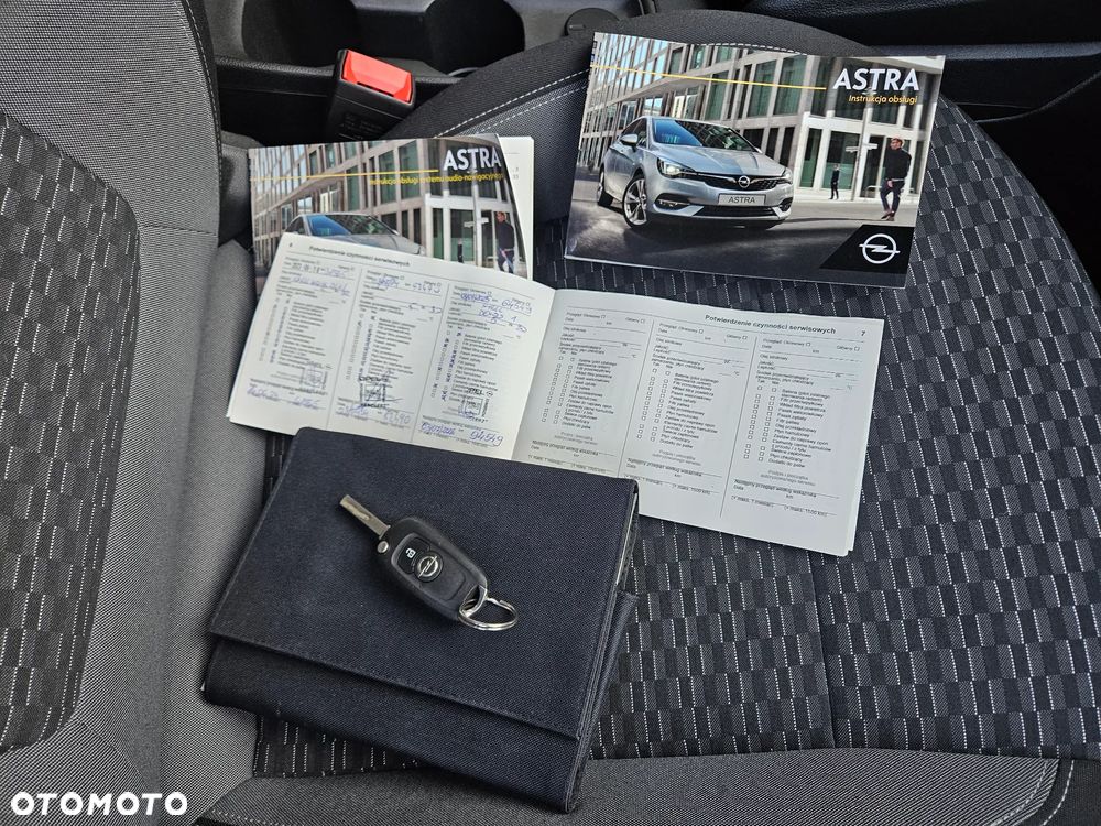 Opel Astra 1.2 T GS Line S&S - 11