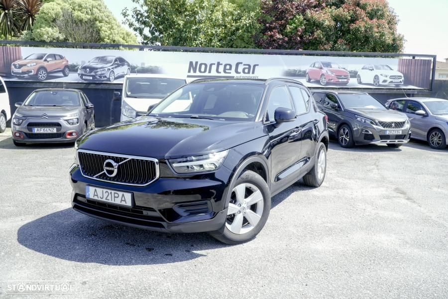 Volvo XC 40 1.5 T2 Momentum Core - 2