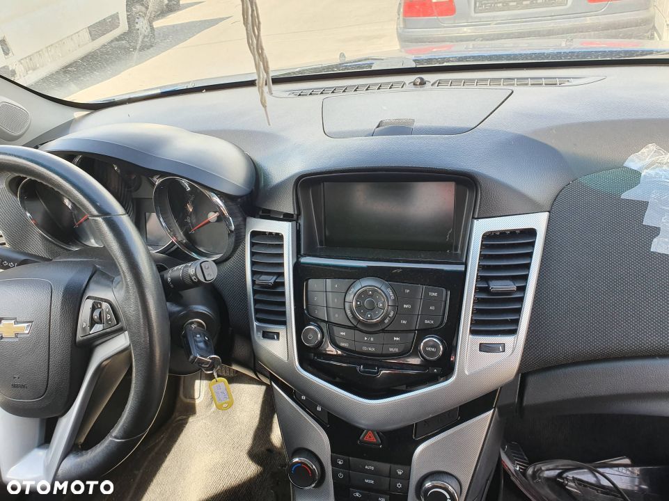 DESKA KOKPIT CHEVROLET CRUZE - 4