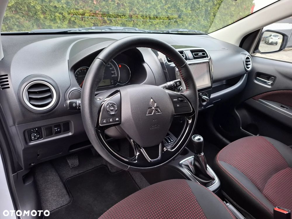 Mitsubishi Space Star - 20