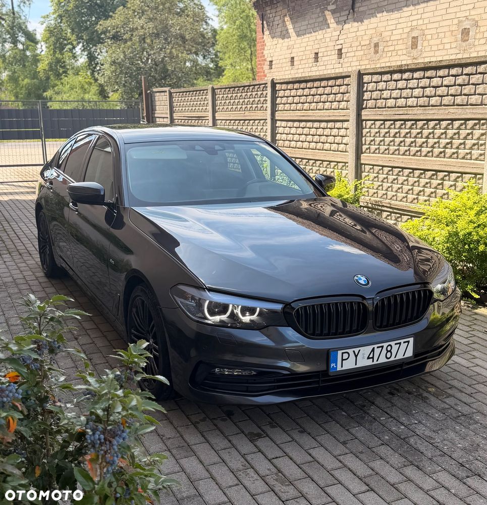 BMW Seria 5 520d Sport Line - 15