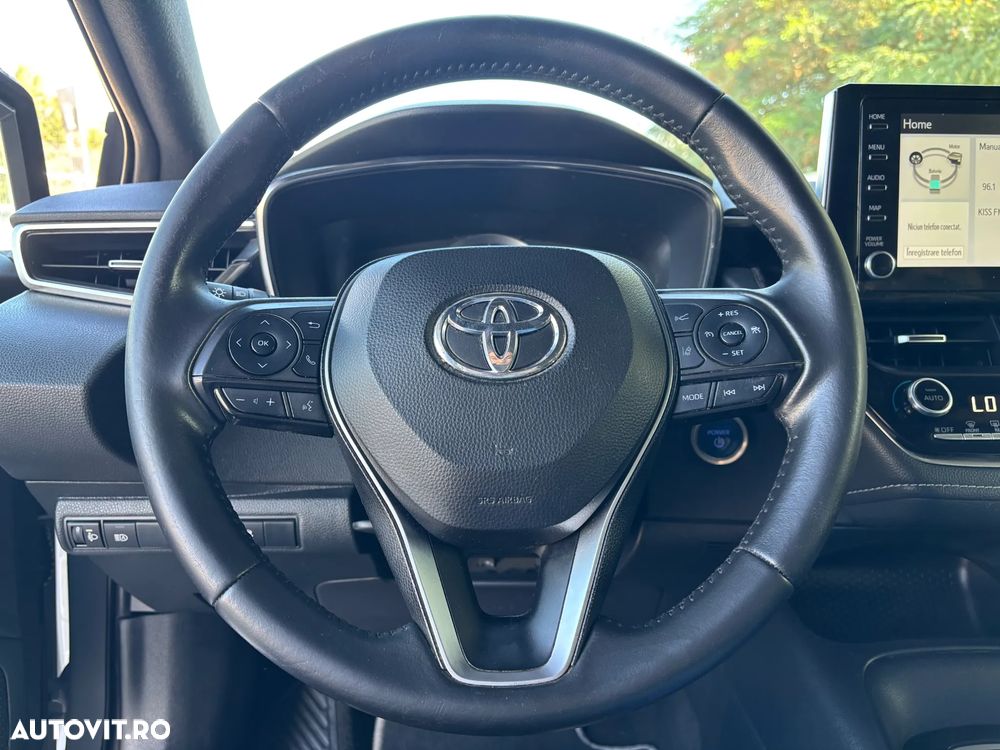 TOYOTA Corolla 2022 — imagine 13