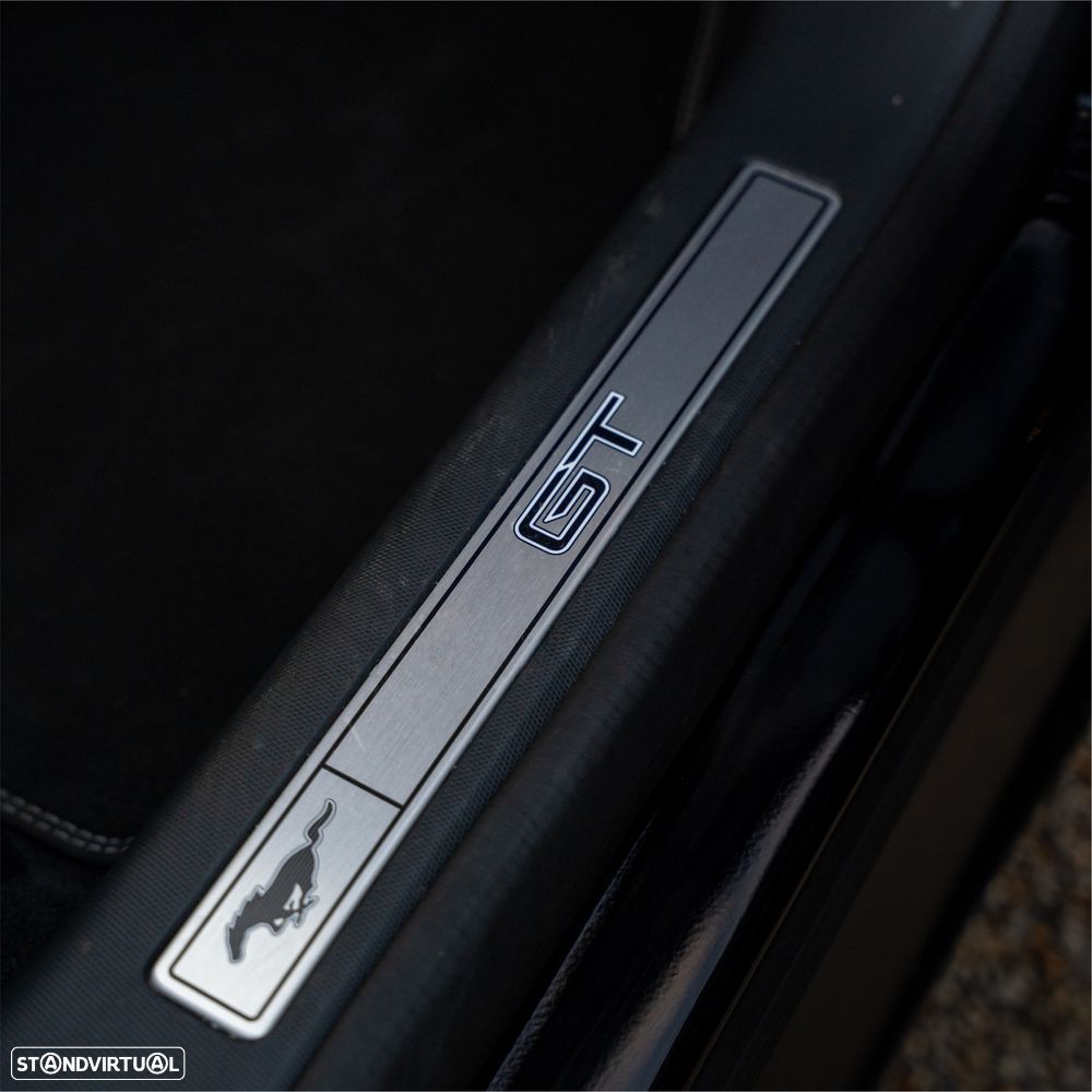 Ford Mustang Mach-E AWD GT - 17