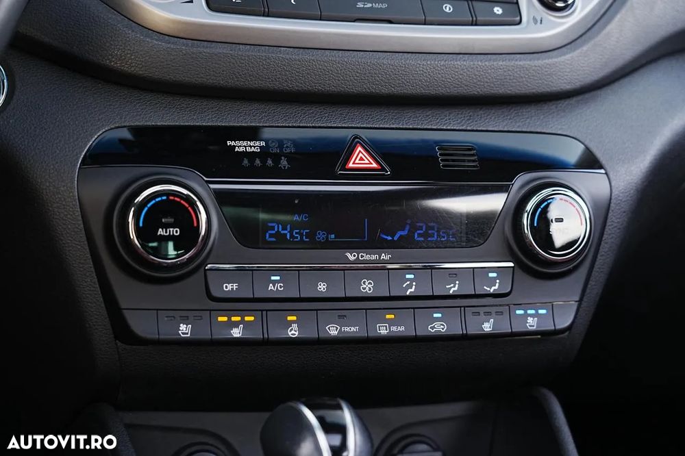 Hyundai Tucson blue 1.7 CRDi 2WD DCT Premium - 21